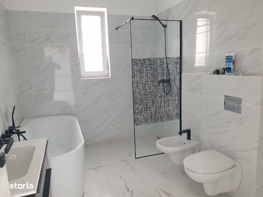 IASI– Valea Lupului– Casa plan parter cu 4 camere+ garaj- 460 mp teren