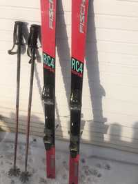 Vând ski-uri SH Fischer RC4, clăpari Lowa și bețe.