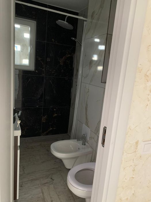 Inchiriez ap 2 camere aproape de centru Pitesti