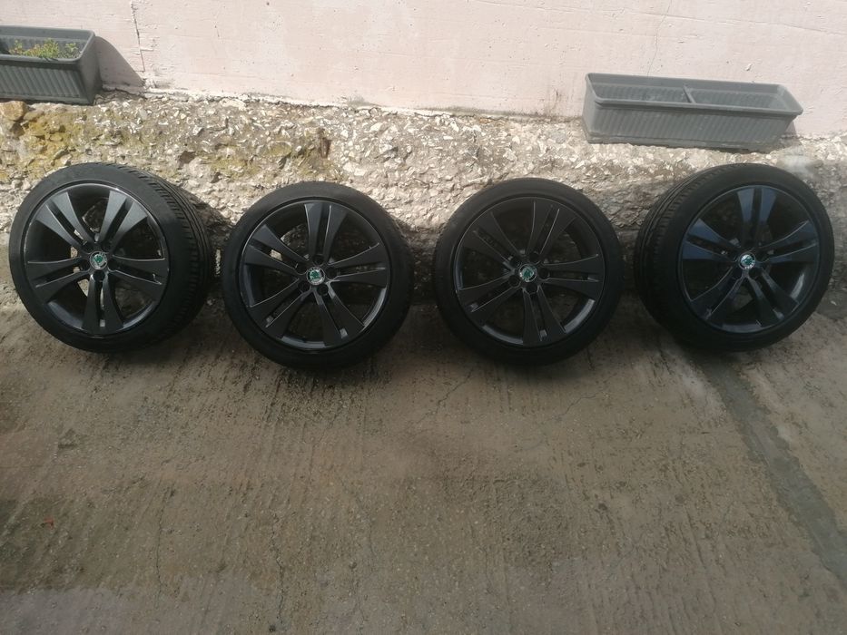 Джанти шкода 17 5x100