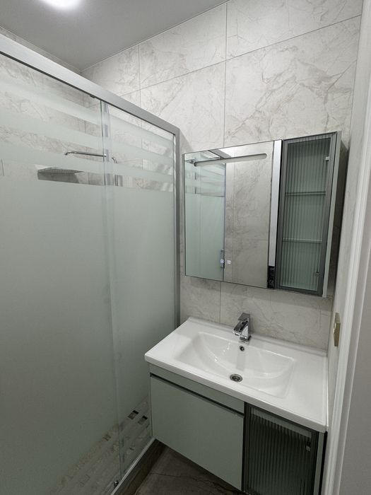 Выдается квартира в аренду 90кв