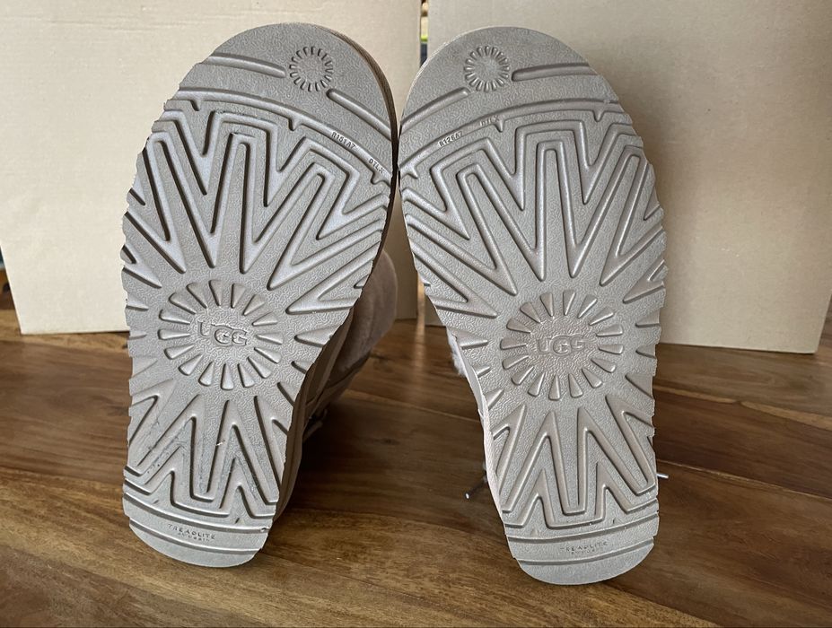 UGG classic mini - marime 38