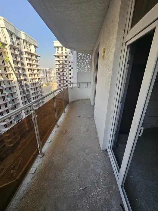 Продаётся квартира Новостроенным доме "Хон сарой" Orzular