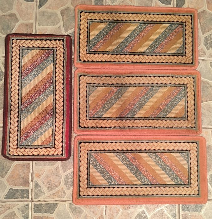 Covorase mici ornamentale