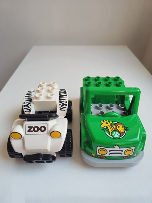 Lego Duplo Zoo/Safari cars