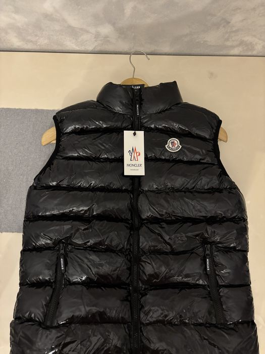 Vând Vesta lucioasă!!