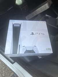 Soni Playstation 5  7 игр встроены  2 джостика срочно срочно торг!