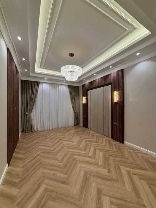 Срочно продаётся 3-этажный дом 400 м², авторский проект, Луначарский
