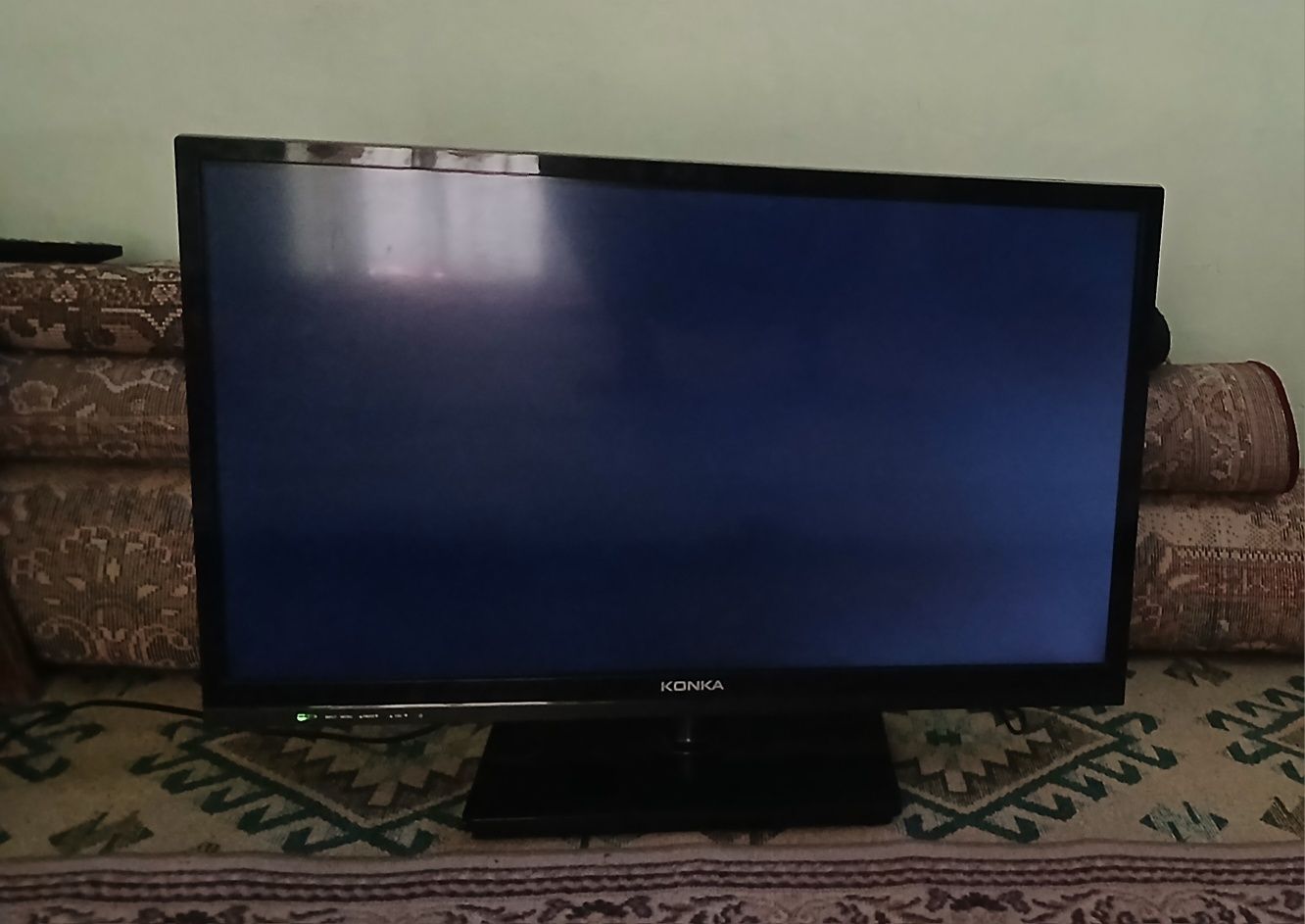 Продам телевизор KONKA 32