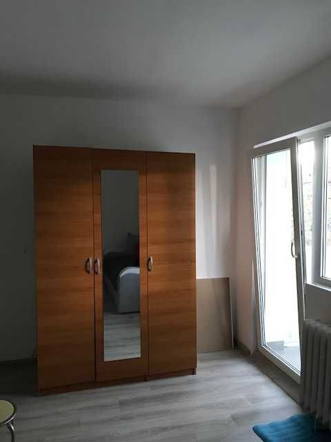 Inchiriez garsoniera Zorilor, str Pasteur, zona UMF