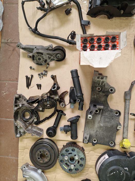 Части за VW 2.0TDI BMM  140 помпа-дюза