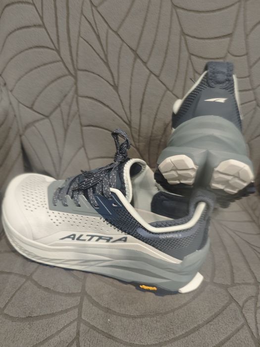 АLTRA  OLIMPUS 6    обувки за спорт и туризъм.