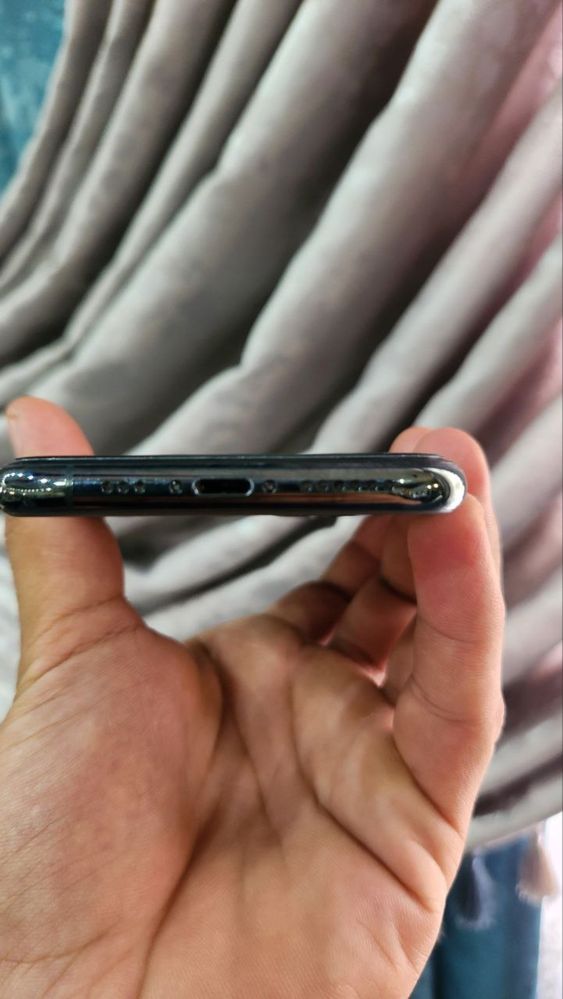 Iphone 11 pro  ideal