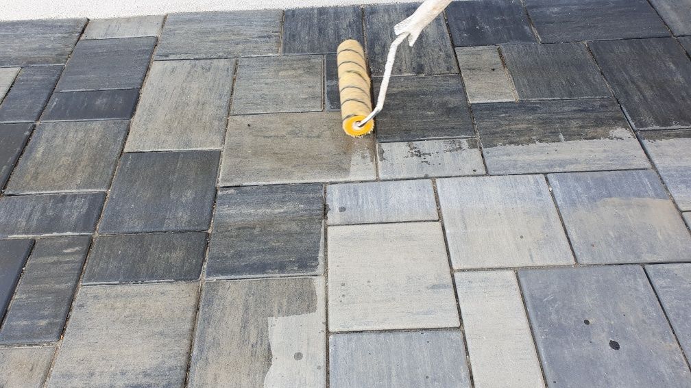 Lac Pentru Beton Amprentat si Pavele 10 litri- 400 lei