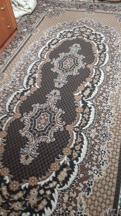 Ковёр размер 3,5×4,5 б/У в идеальном состоянии