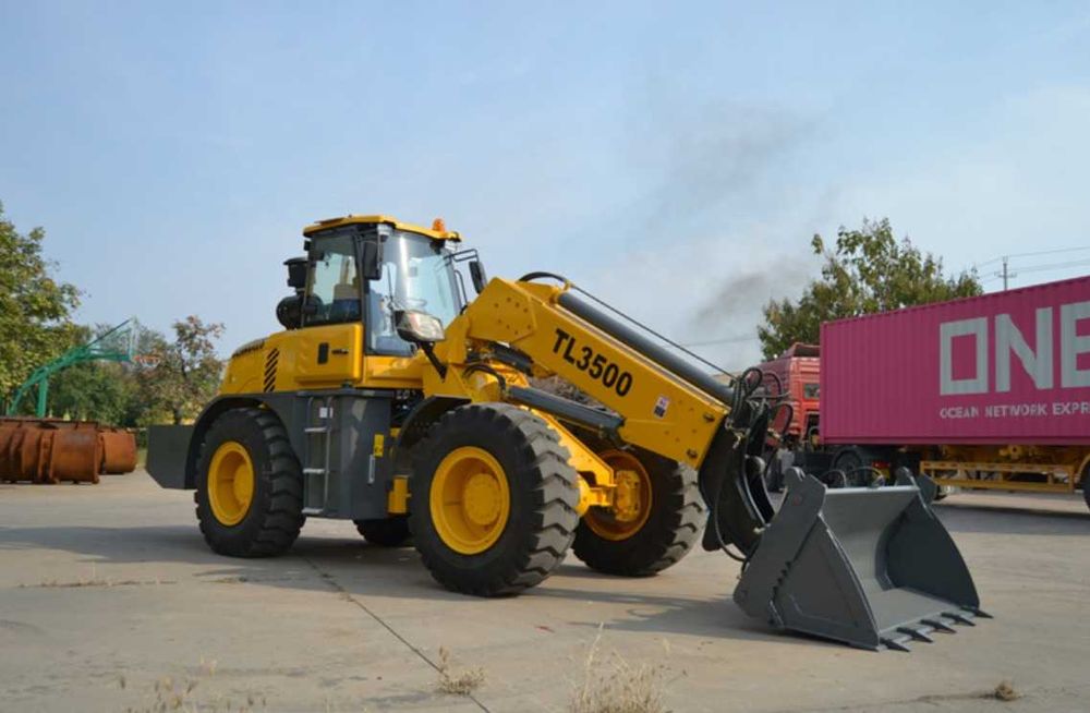 Телескопический погрузчик TL3500