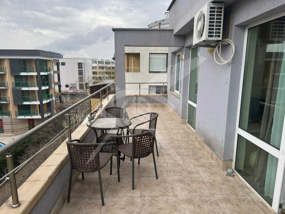 Продава се Двустаен апартамент в к.к. Слънчев бряг - 80 кв.м за 1032 €/кв.м - Снимка #8