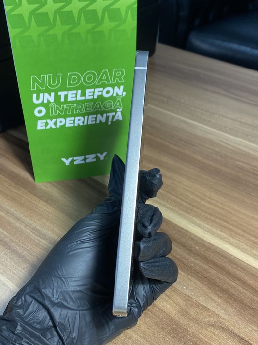 Samsung Galaxy S25 Ultra / Garanție 24 luni / 256 Gb / Nou desigilat