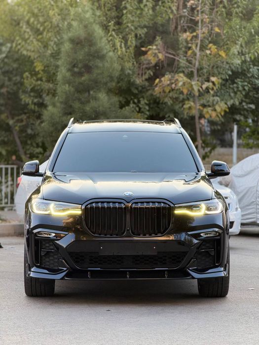 BMW X7 M50i возможно приобрести в рассрочку