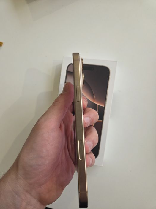 Iphone 16 Pro Max 256 GB Desert Titanium