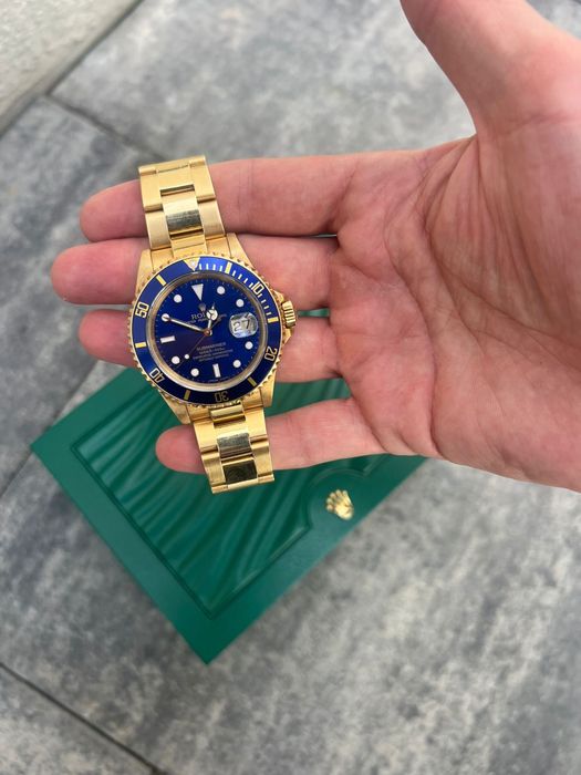 Rolex Submariner Date 18K Aur 1997 Bluesy Dial 40MM Automat