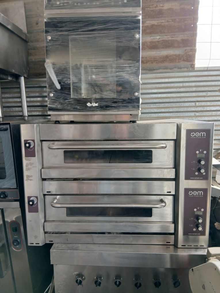 Pitsa aparat sotiladi italiyaniki