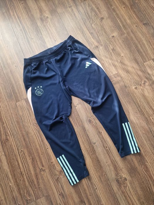 Страхотно мъжко спортно долнище ADIDAS размер S / 164см