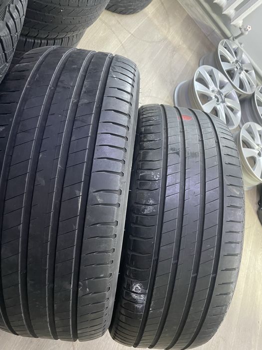 Продам шины 255/45 R20