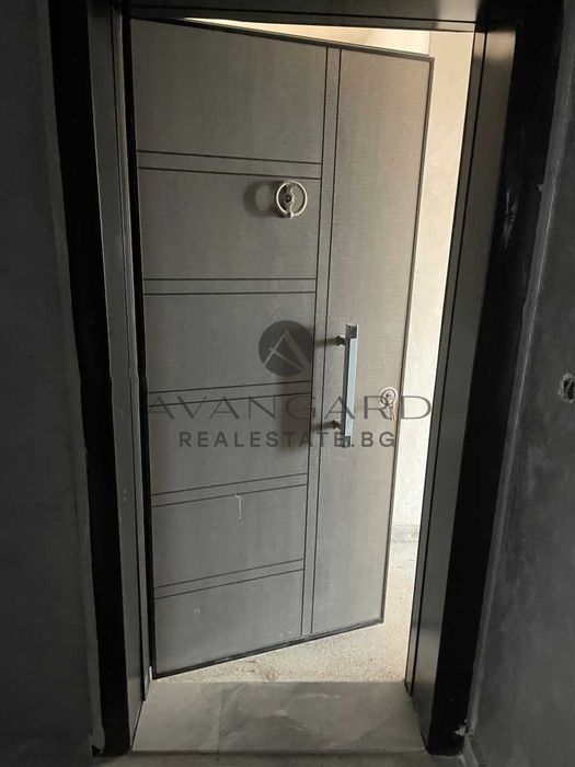 Продава се Тристаен апартамент в Пловдив, Кючук Париж - 101 кв.м за 1060 €/кв.м - Снимка #12