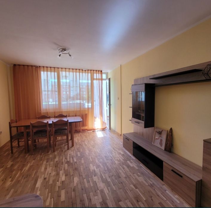 Зона Б-5 двустаен 1100лв