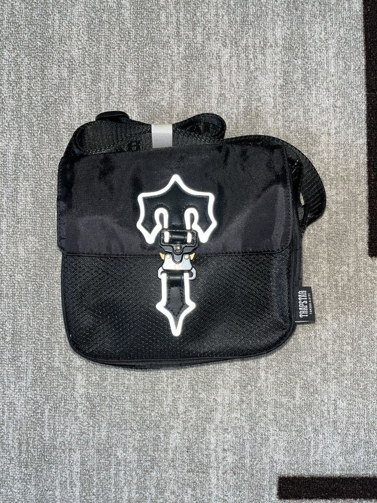 Trapstar bag чанта