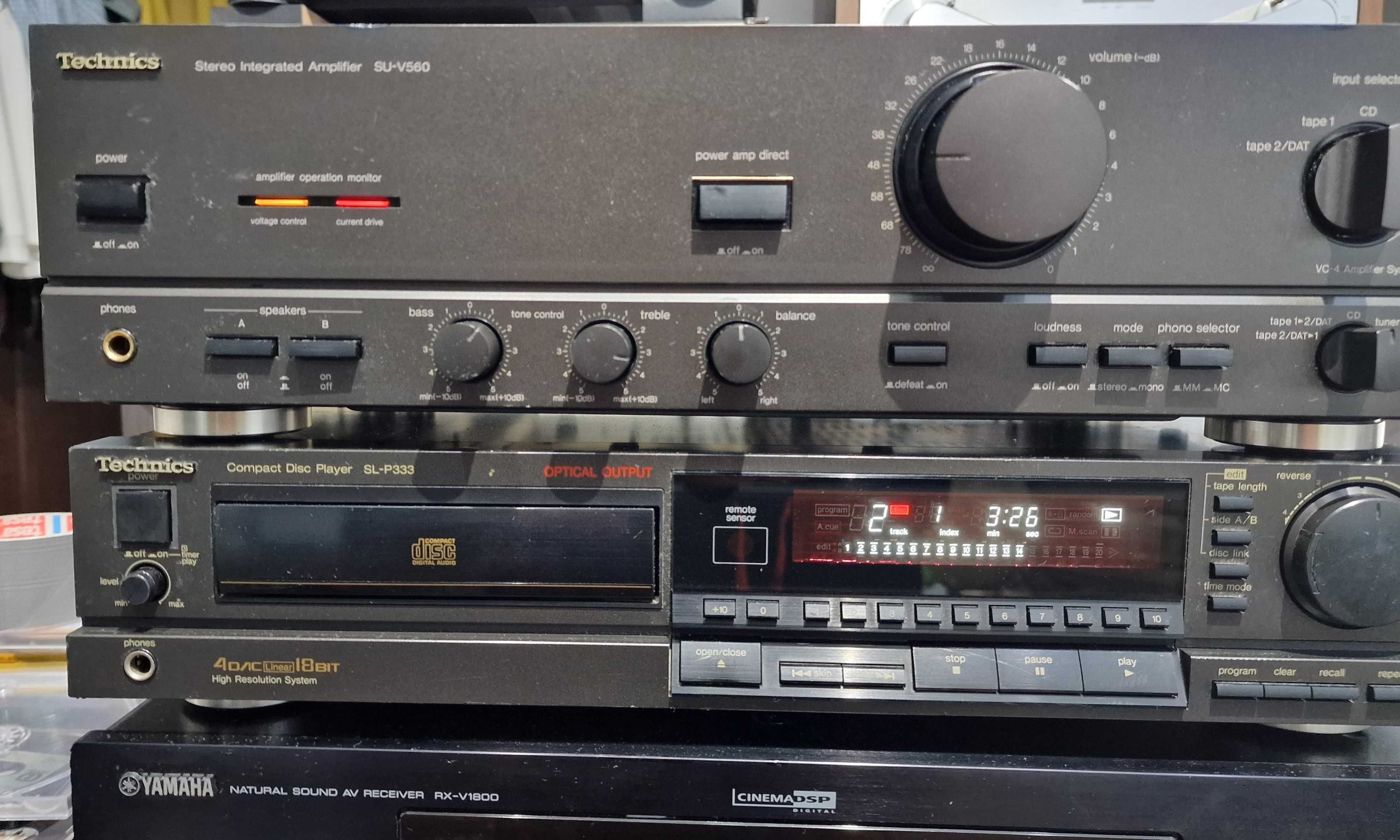 Set Technics: amplif SU-V560 si cd player SL-P333 (se vand si separat)