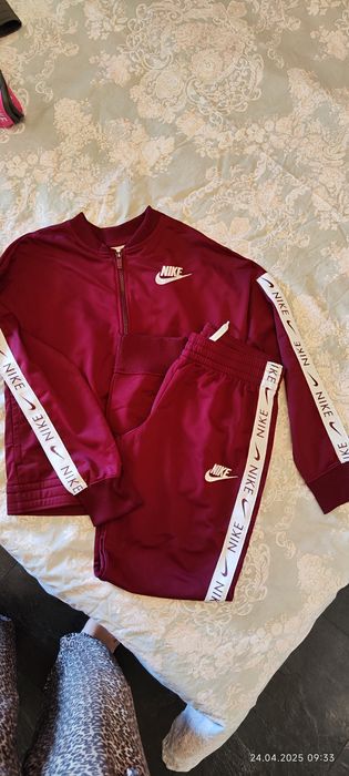 Спортен комплект Nike 155-166см.