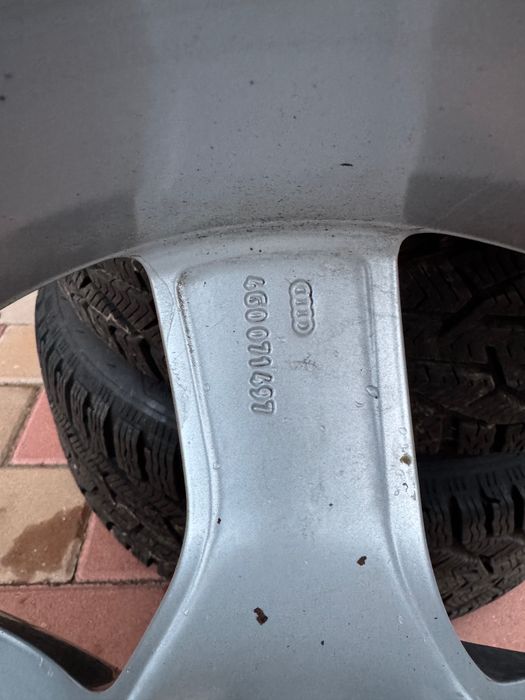Vand Jante Audi R17 5x112 225/50R17