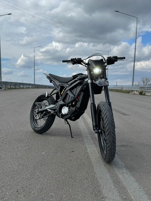Surron ultra bee
