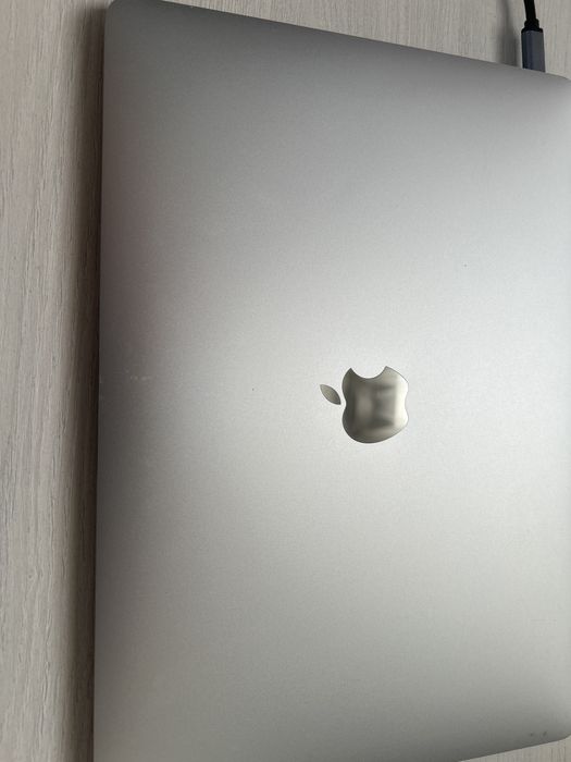 Продам или обменяю Mackbook Air m1