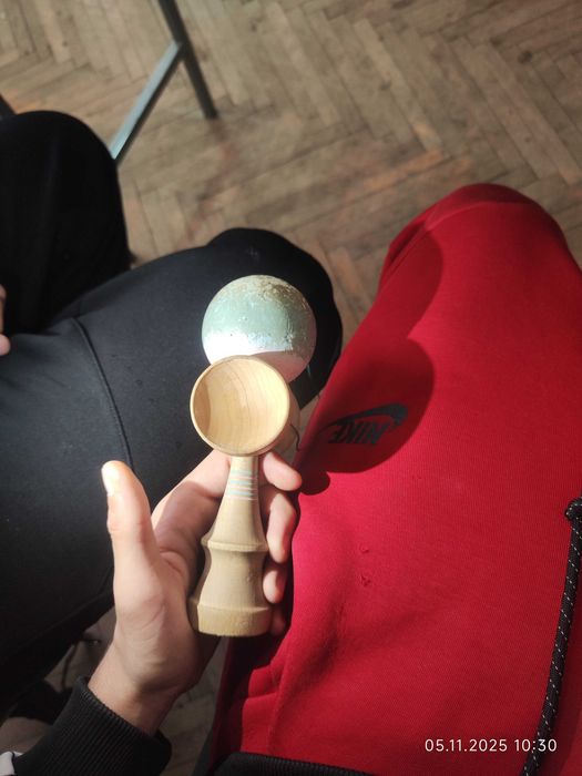 Kendama lotus ryoga pro mod antiskid sticky