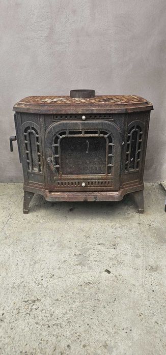 Soba fontă Kawmet P7 – 10,5 kW, randament ridicat.