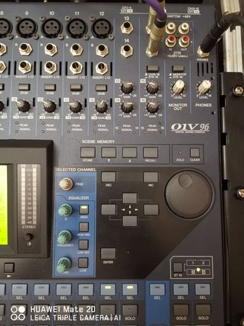 Mixer digital Yamaha 01V96 VCM2