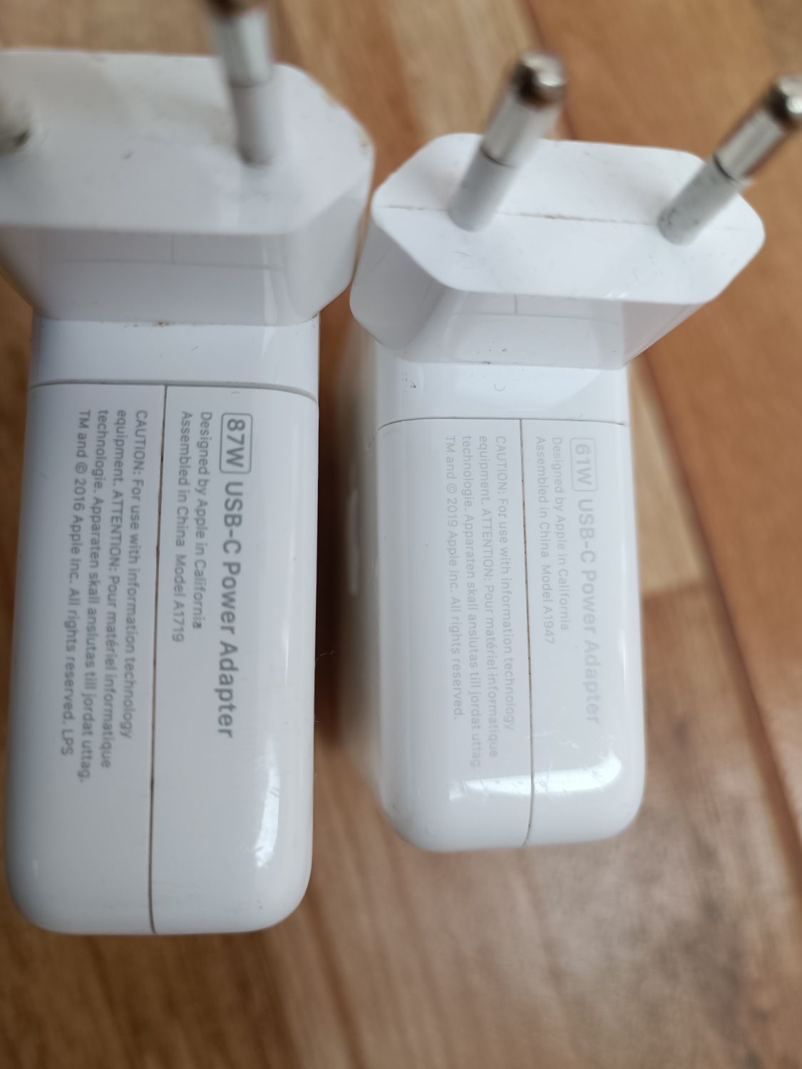 Încărcător Apple usb type C model A1719