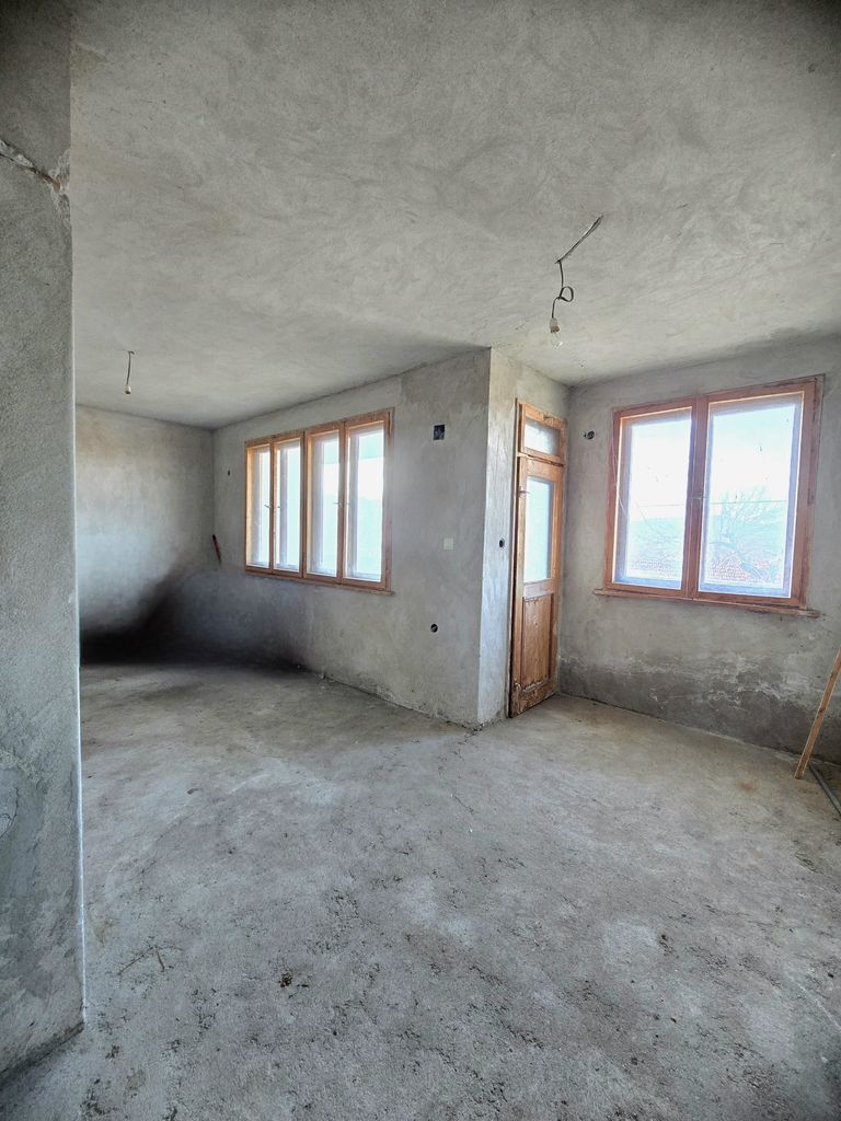 Продава се Етаж от къща в Лясковец - 144 кв.м за 1146 €/кв.м - Снимка #5