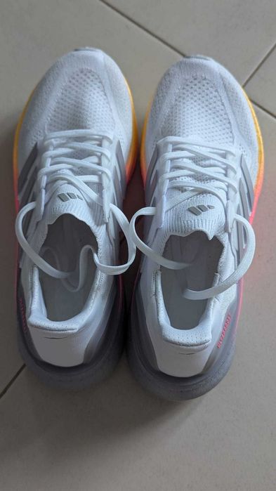 Pantofi Sport Alergare Adidas Ultraboost 5 - dama