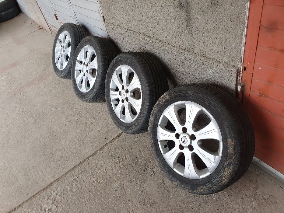 Джанти с гуми за Opel/ Astra H 16" 5х110