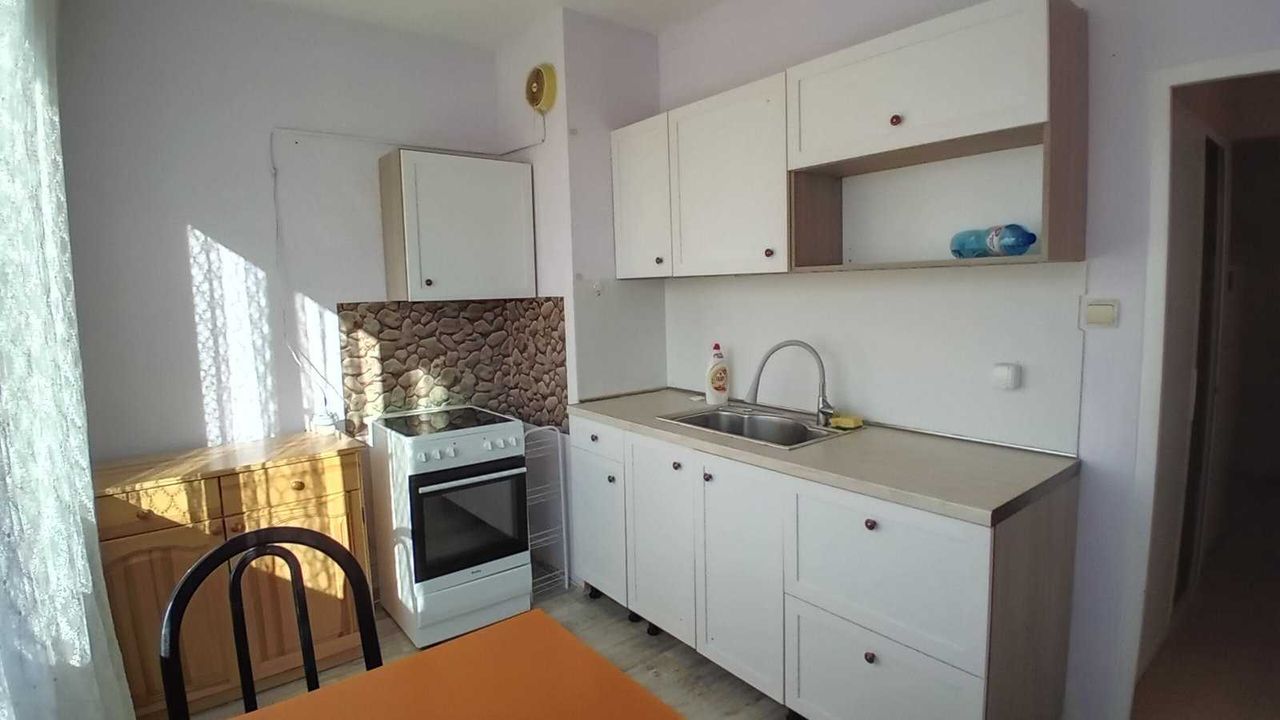 Дава се под наем Едностаен апартамент в София, Младост 4 - 44 кв.м за 331.5 € - Снимка #2