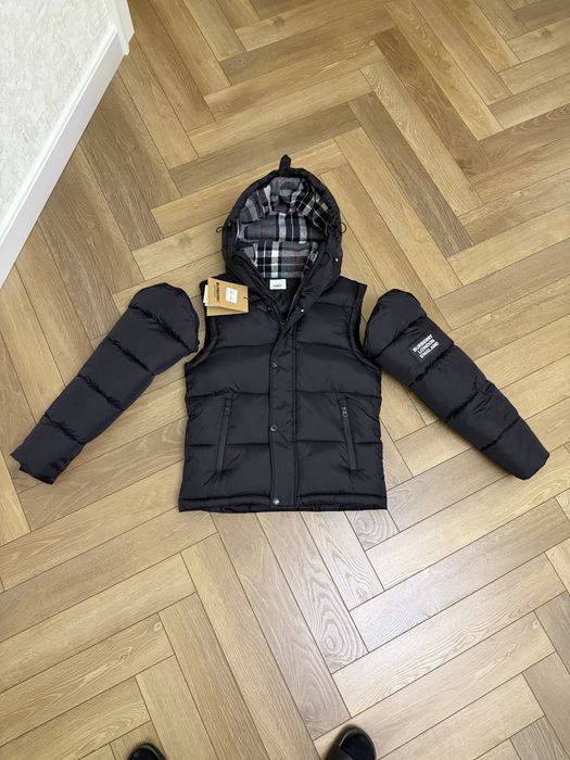 Куртка Burbbery в наличии 1 размер M