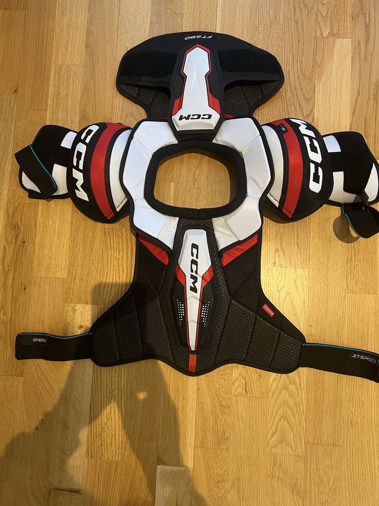 Нагръдник за хокей CCM FT680, size L