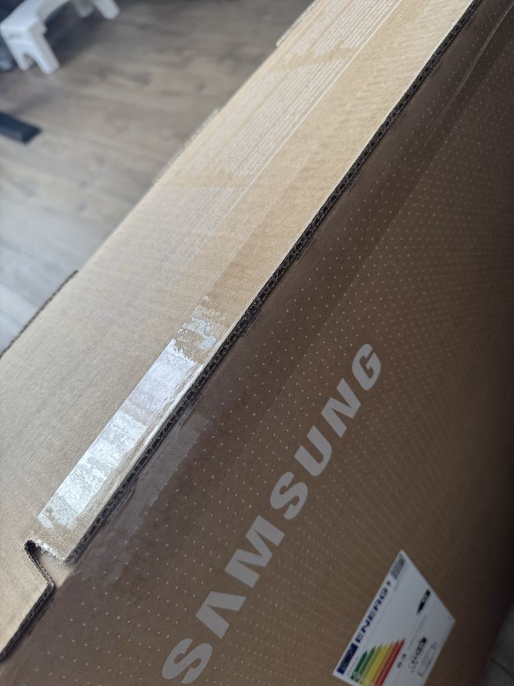 Televizor Samsung Tablou QLED The Frame 108 4k