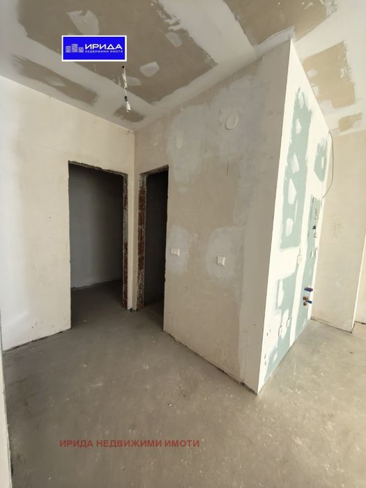 Продава се Двустаен апартамент в София, Бояна - 87 кв.м за 2149 €/кв.м - Снимка #2