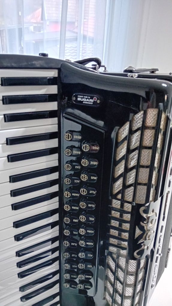 Vind Acordeon Bugari Armando