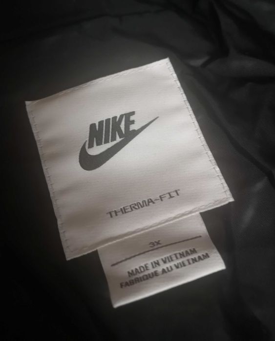 Оригинално мъжко яке Nike размер 2XL-3XL